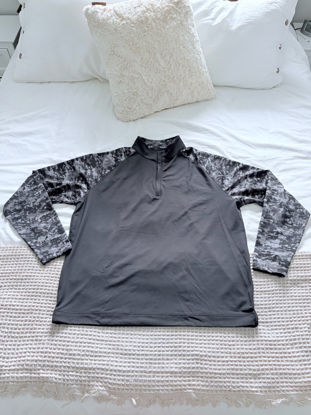 FootJoy Men’s Camo Colorblock Midlayer Golf Polo